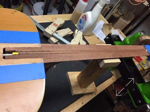 Spannstab-Kanal verschlossen