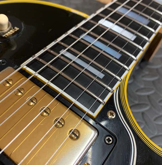 Gibson Les Paul RI 1957 mit neuen Edelstahl-Bünden